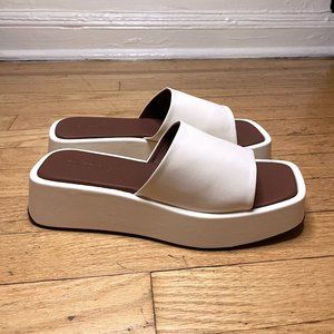 Alohas Warm White Platform Slide Sandals Size 7-7.5